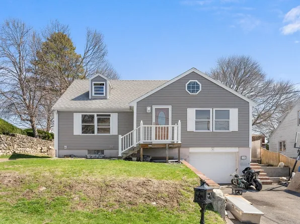 14 Wahtera Rd, Peabody, MA 01960