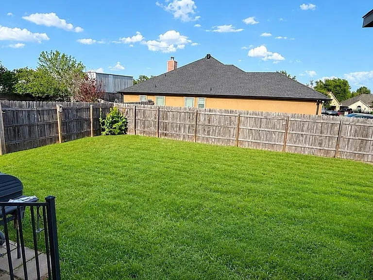 187 Chering Dr — Photo 23