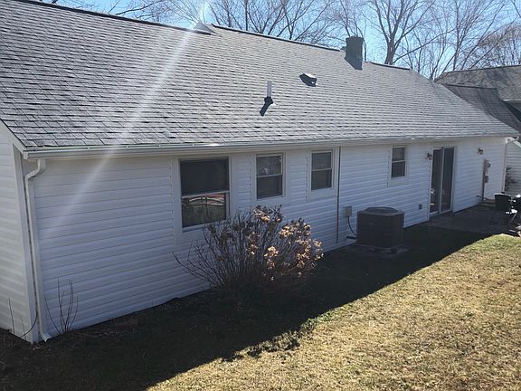 2nd image of 1538 Shannon St SE