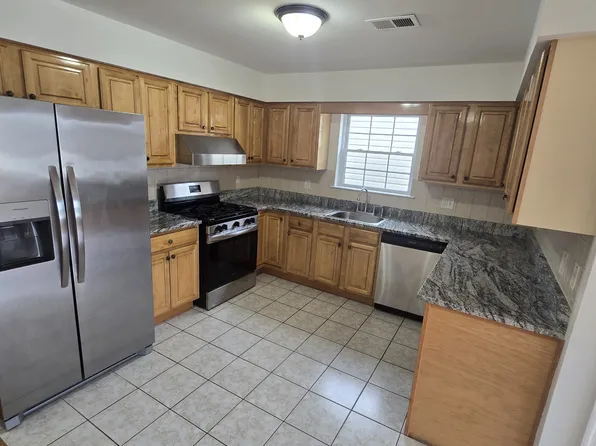 314 Broadway #G2, Elizabethport, NJ 07206