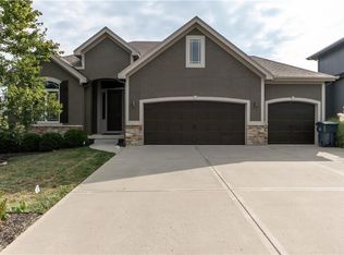 17263 S Legler Rd, Olathe, KS 66062