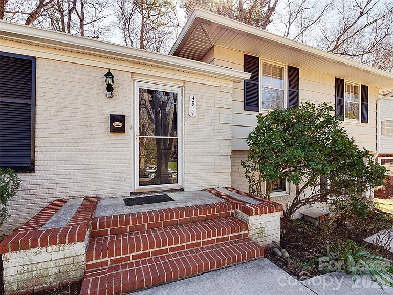 4917 White Oak Rd — Photo 4