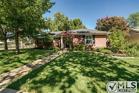 5th image of 10205 Lakemere Dr