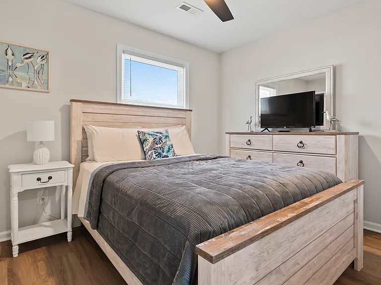 1008 Anne St — Photo 18