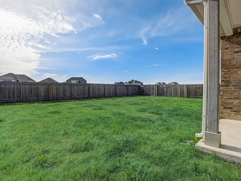 308 Monteforte Rd — Photo 30