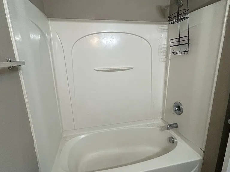 1213 Green Oaks Ln #1211B-1211G-1213E — Photo 18