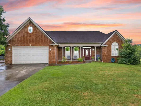 475 Quail Run Rd, Irvine, KY 40336