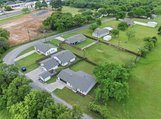 1032 Greg St #1-2-5, Azle, TX 76020