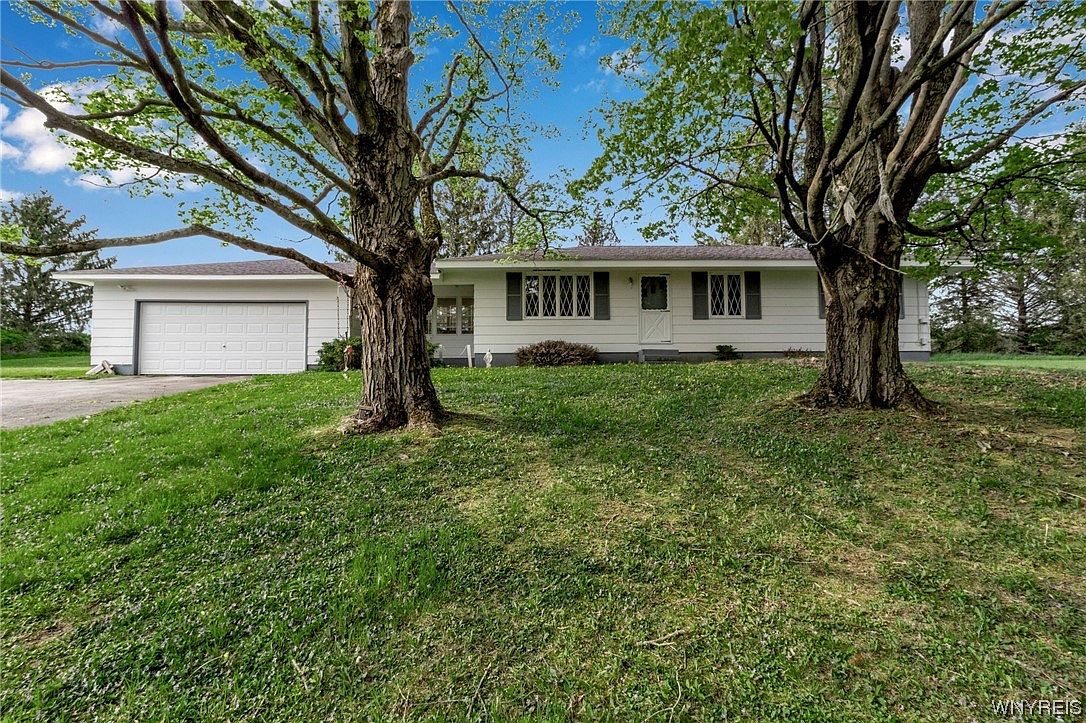 13256 Day Rd, Holland, NY 14080 Zillow