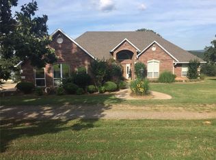 42156 Timber Ridge Rd, Howe, OK 74940