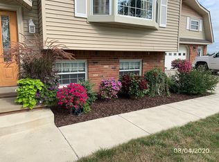 13133 Hull Rd, La Salle, MI 48145