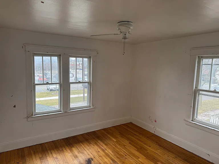 708 Hancock St — Photo 15