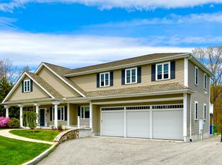 1 Sorelle Pl APT A, Burlington, MA 01803