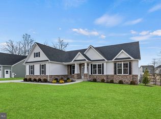 307 Summerfield Dr, Winchester, VA 22602
