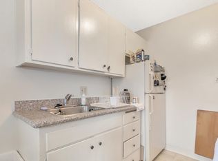 805 11th St APT 8, Davis, CA 95616