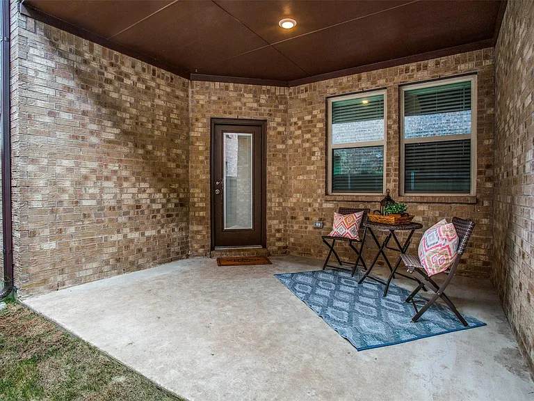 1304 Wildflower Way — Photo 23