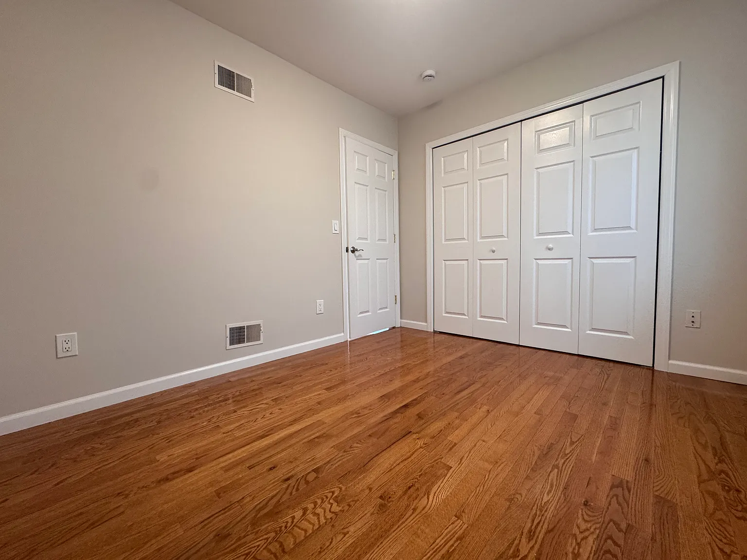 2 bed, $2,700 — Photo 3