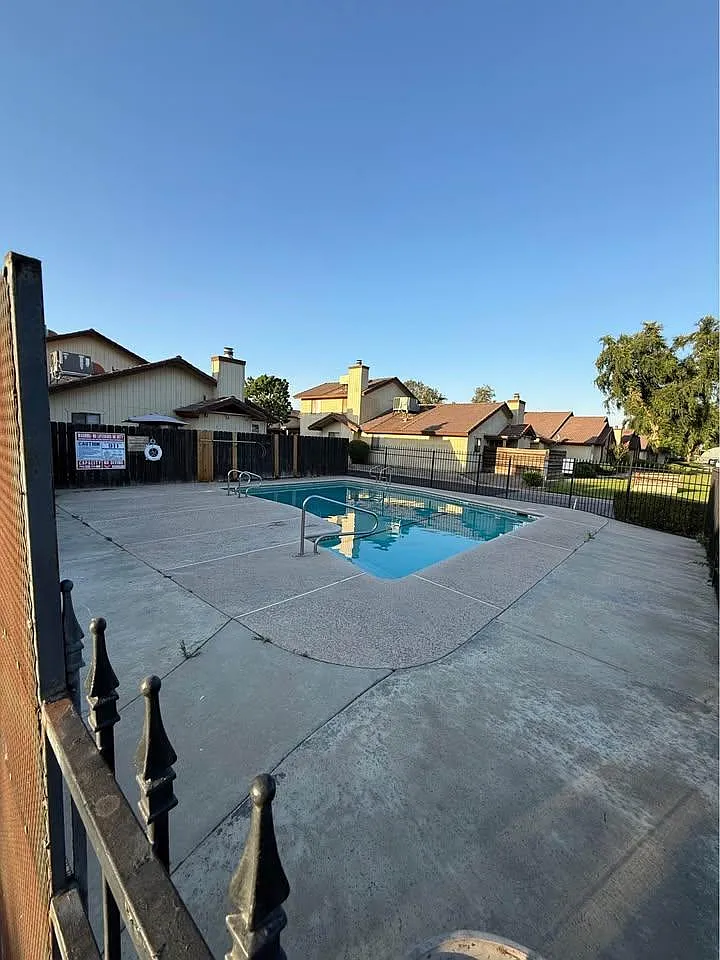 4414 W Cypress Ave - 4414 W. Cypress Ave — Photo 3