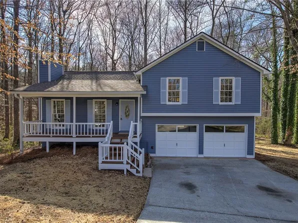 63 Colette Ct, Douglasville, GA 30134