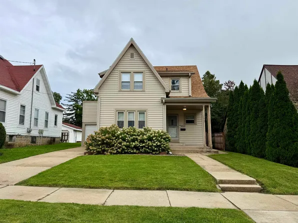 2223 8th St, Monroe, WI 53566