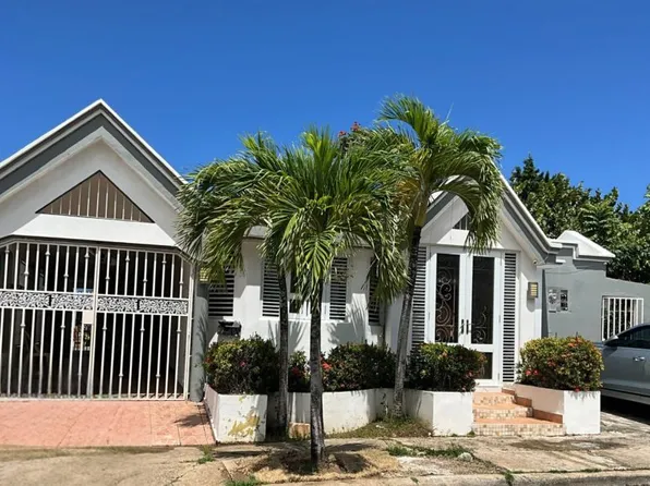 933 Calle Azabache Urb Country Clb, San Juan, PR 00924