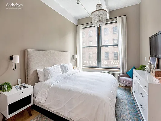 Rented by Sotheby's International Realty | media 31