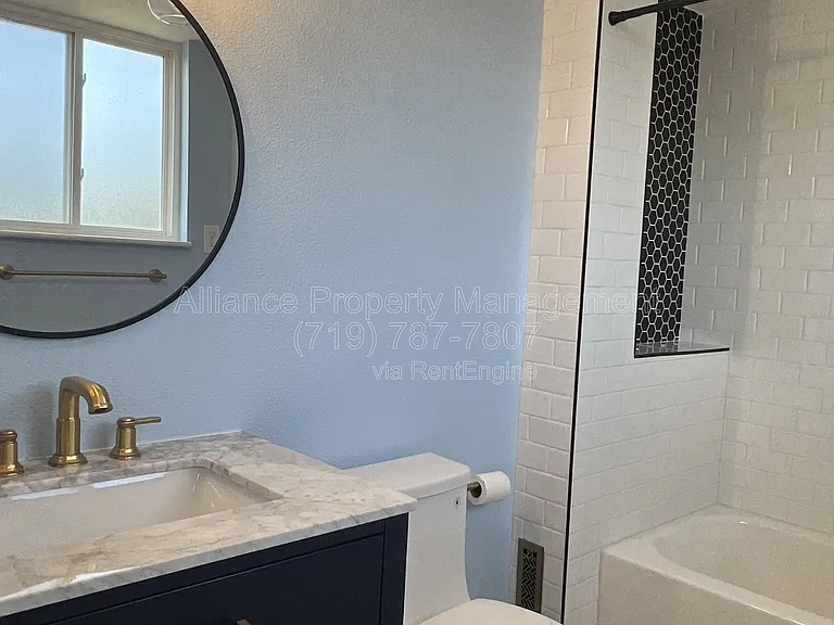 514 Catalina Dr — Photo 34