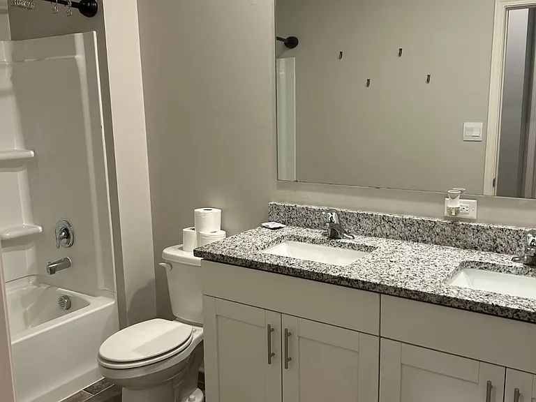 7951 Hickory Meadow Rd — Photo 3