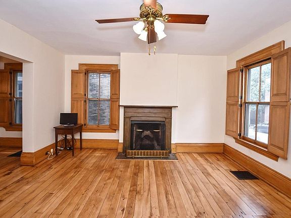 Decorative fireplaces in LR and DR