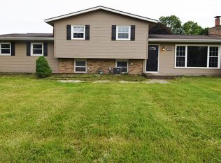 3123 Roanoke St NW, Massillon, OH 44646