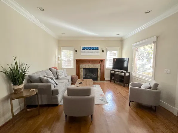 1434 Laguna St #A, Santa Barbara, CA 93101