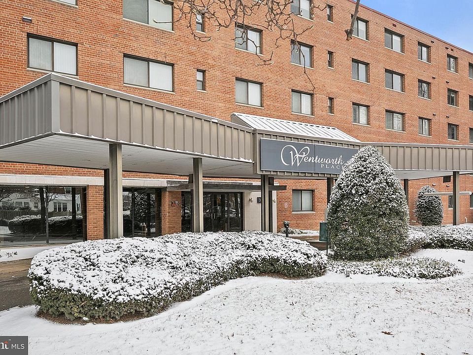 1st image of 3515 Washington Blvd APT 302