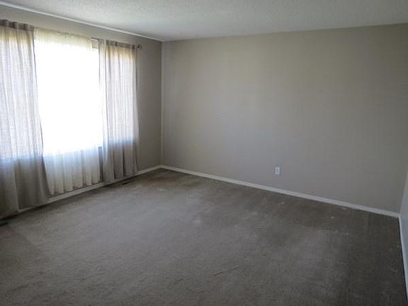 2nd image of 131st Ave #3011