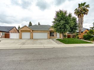 539 Castenda Dr, Redding, CA 96003