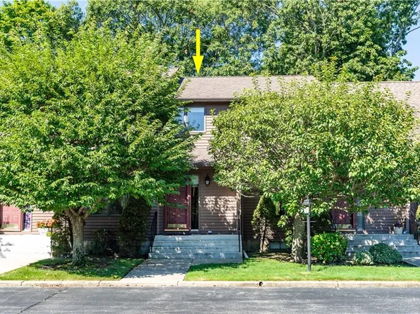 248 Mayfield Ave APT A, Cranston, RI 02920