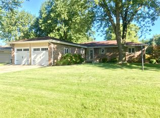 1371 Shawnee Rd, Bourbonnais, IL 60914