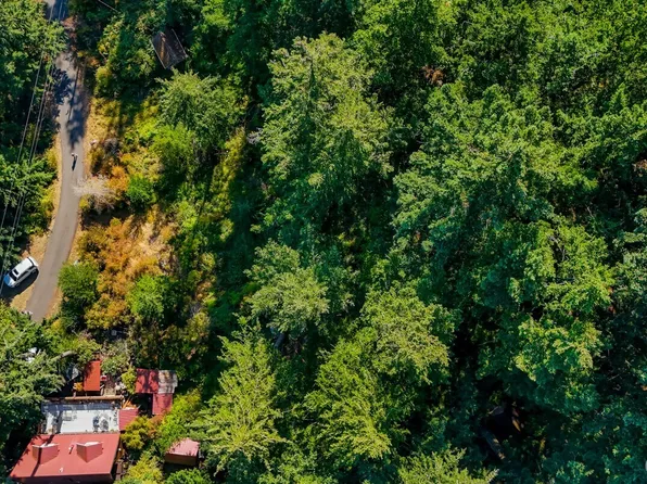 2963 Dogwood Terrace, Lummi Island, WA 98262