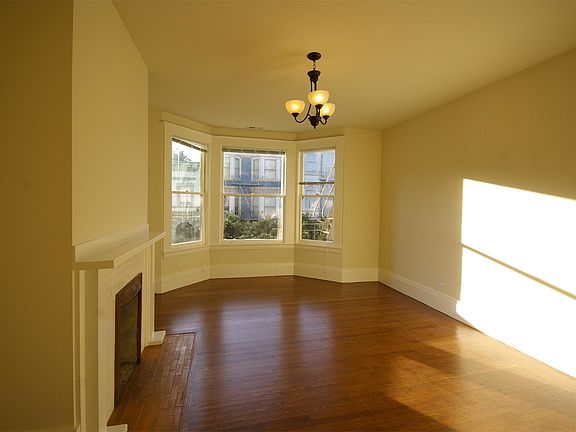 5th image of 38 Belvedere St #11300387