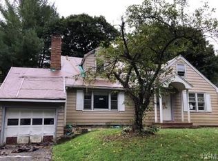9 David St, Ellenville, NY 12428