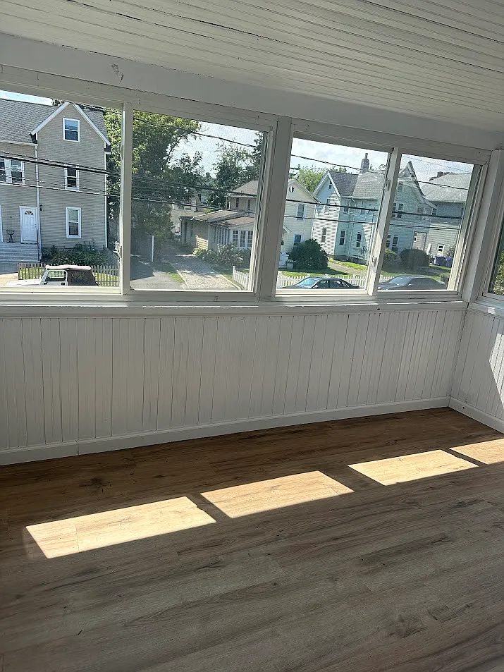 3 bed, 1600 sqft, $3,900 — Photo 4