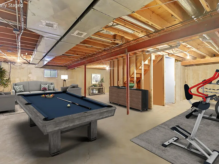 520 N Veterans Pkwy — Photo 30