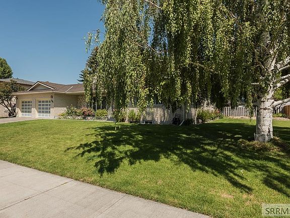 4th image of 1154 Crescent Ave