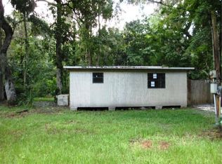 24037 River Rd, Astor, FL 32102