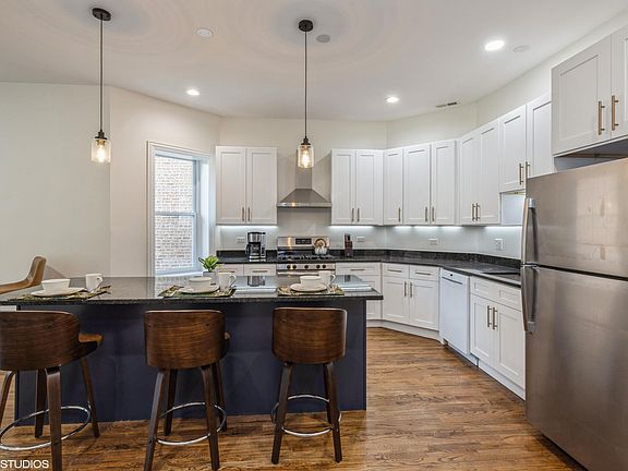 4th image of 5353 S Michigan Ave #2