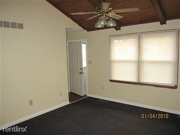 1110 Living Room 2