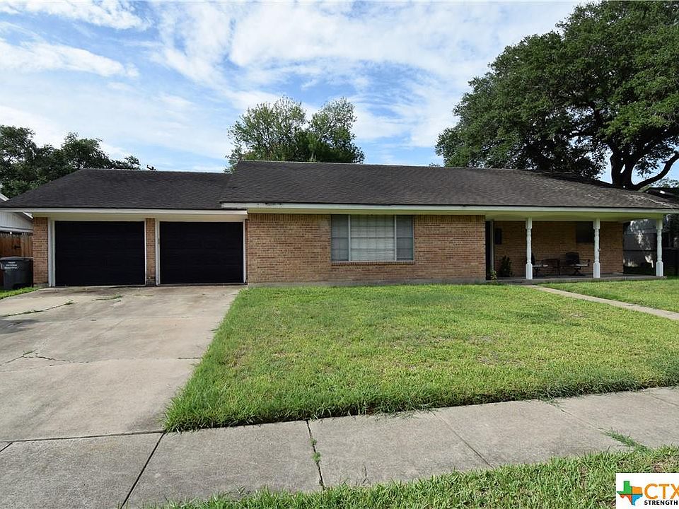 1st image of 2802 College Dr
