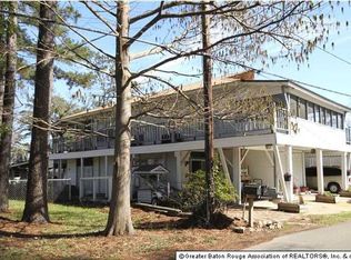 31779 Shelton Dr, Springfield, LA 70462