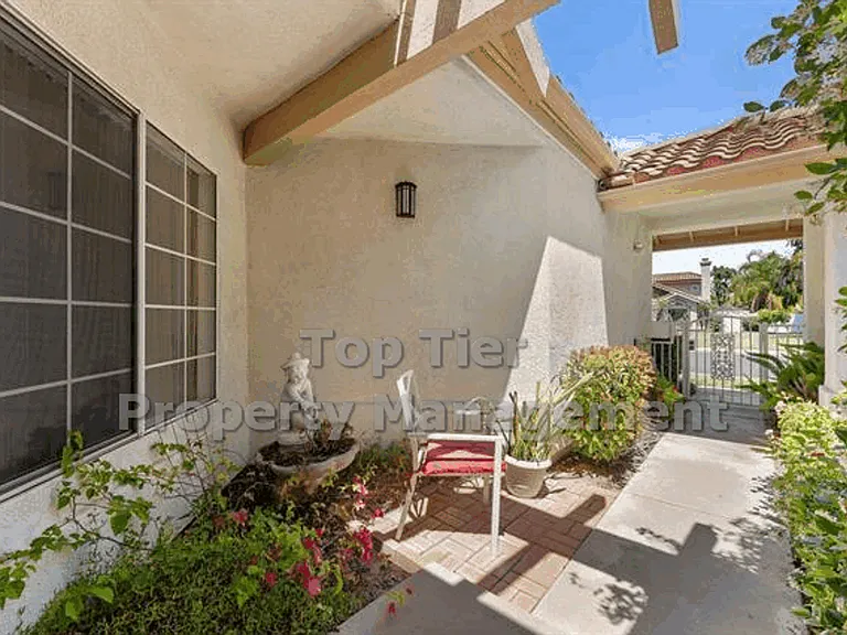 41924 Avenida Vista Ladera — Photo 10