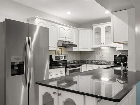 8039 Garden Dr APT 102