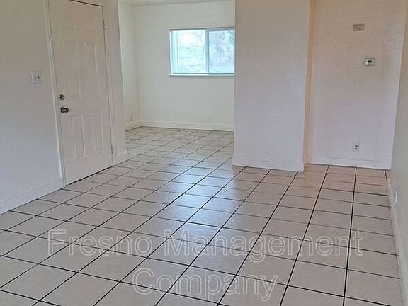 4th image of 4720 E Olive Ave APT D